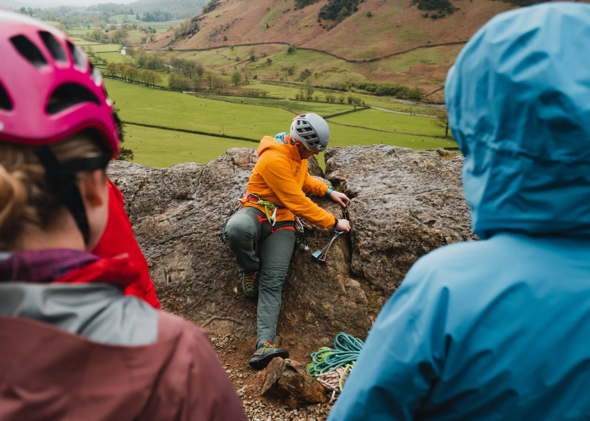 Building Safe Anchors and Setting Up Top Ropes